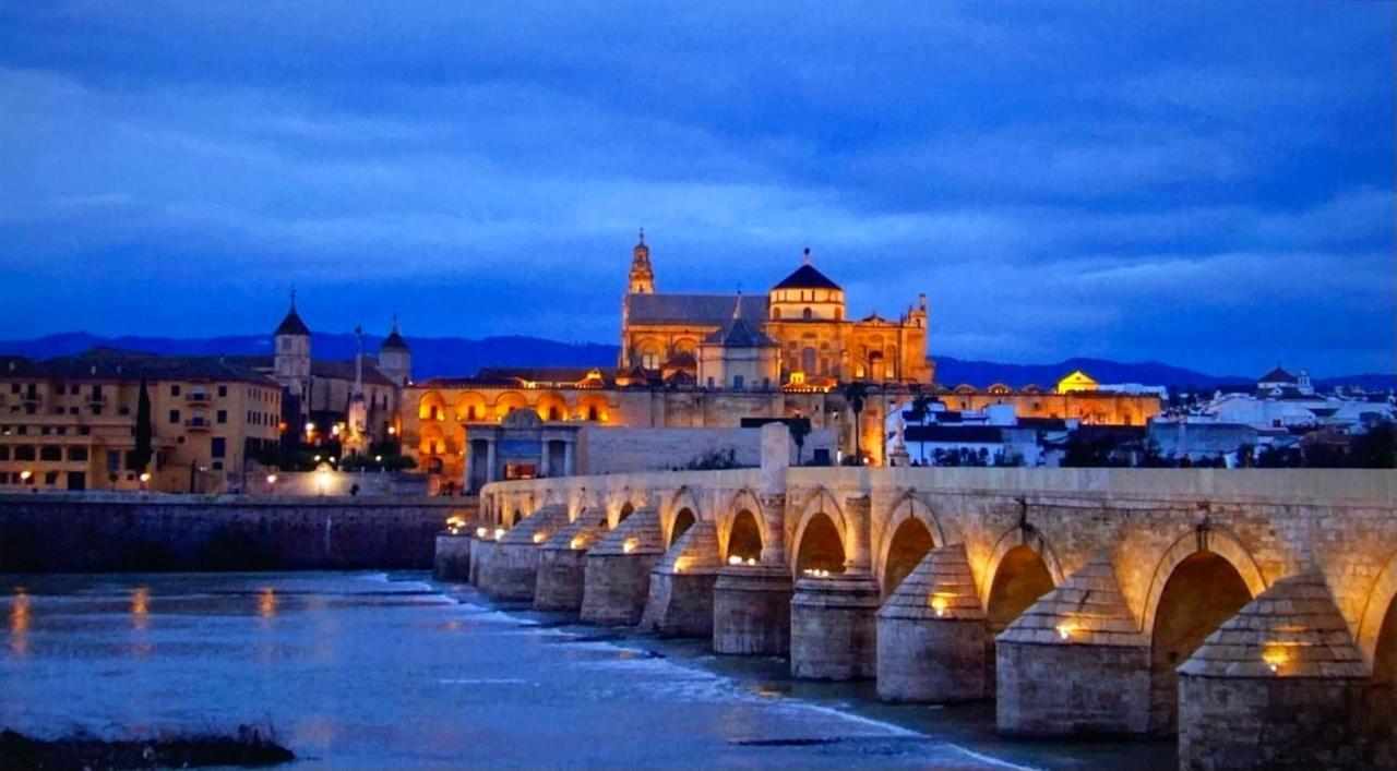 Ferienwohnung La Terraza Del Puente Y Mezqt-Catedral Córdoba Exterior foto